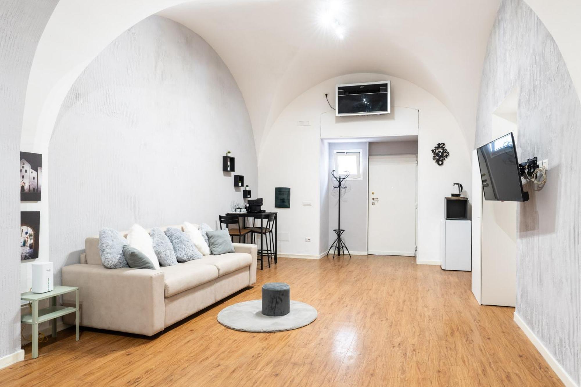 Appartamento House Visconti Bari Esterno foto